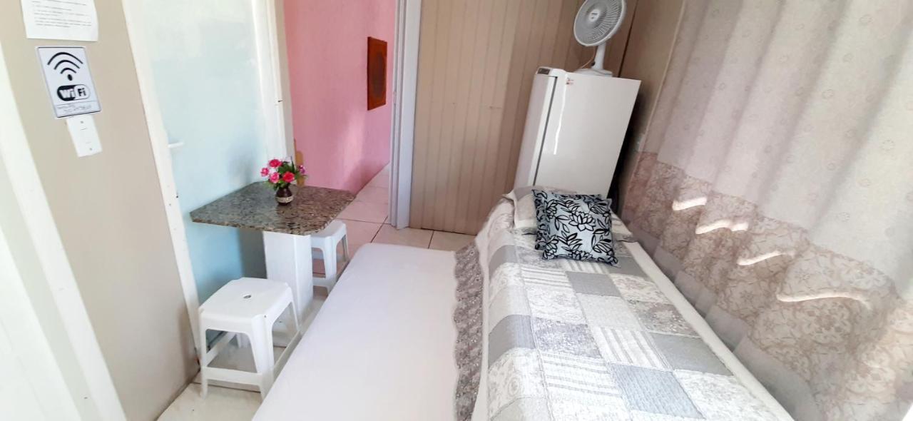 Kitnet K1 Em Torres-Rs - Na Mais Bela Praia Gaucha - Cozinha - Banheiro - Ar Condicionado - Smart Tv 32' - Wi-Fi - Anfitria Superhost No Bnb Exterior foto