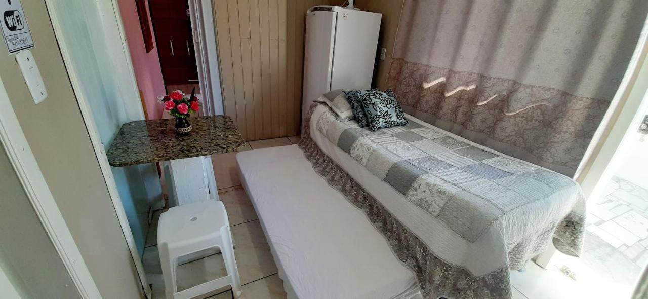 Kitnet K1 Em Torres-Rs - Na Mais Bela Praia Gaucha - Cozinha - Banheiro - Ar Condicionado - Smart Tv 32' - Wi-Fi - Anfitria Superhost No Bnb Exterior foto